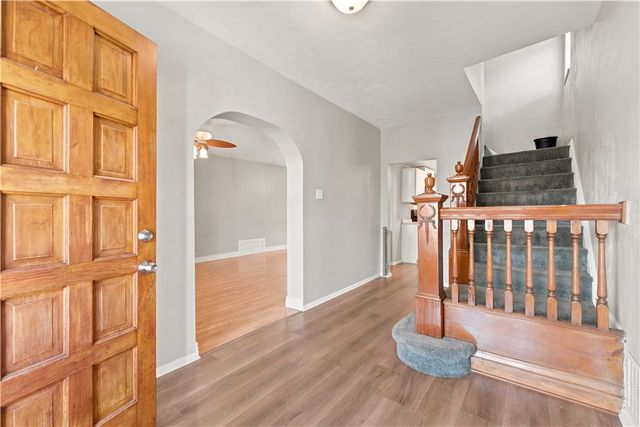 2734 Philadelphia Ave, Dormont, PA 15216