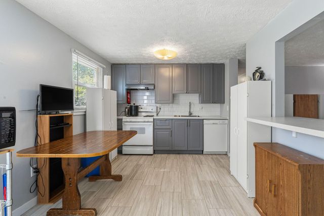 3515 Central Avenue, Urbancrest, OH 43123