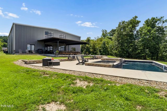 809 South Austin Springs Road, Johnson City, TN 37601