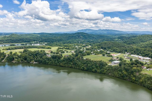 809 South Austin Springs Road, Johnson City, TN 37601