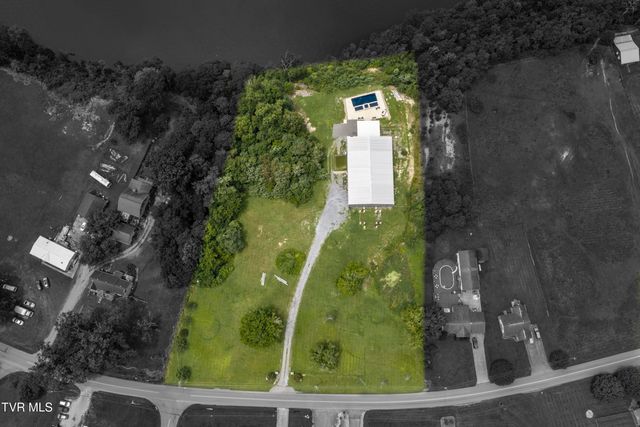 809 South Austin Springs Road, Johnson City, TN 37601
