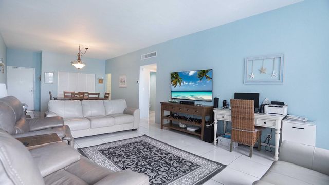 4250 GALT OCEAN Drive PHM, Fort Lauderdale, FL 33308
