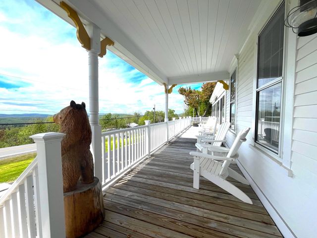 959 Presidential Highway, Jefferson, NH 03583