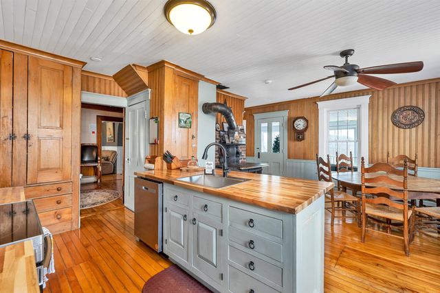 959 Presidential Highway, Jefferson, NH 03583