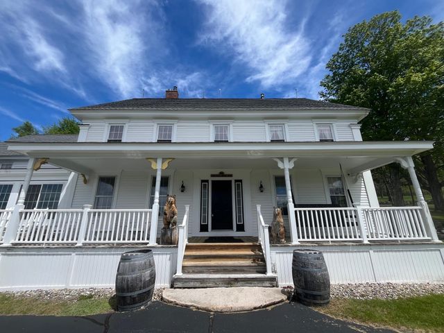 959 Presidential Highway, Jefferson, NH 03583