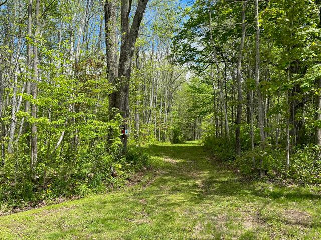 959 Presidential Highway, Jefferson, NH 03583