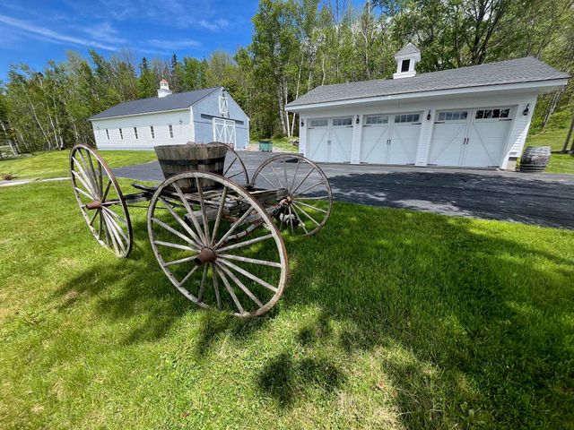 959 Presidential Highway, Jefferson, NH 03583