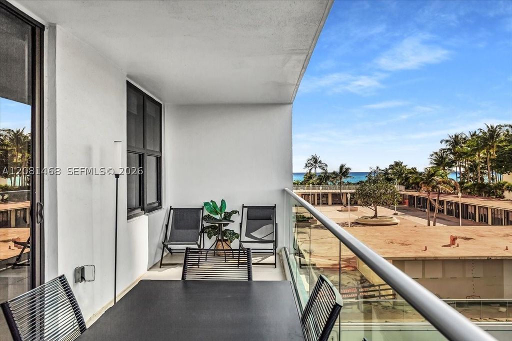 Image 24 of property listing at 9801 Collins Ave 5U, Bal Harbour, FL 33154