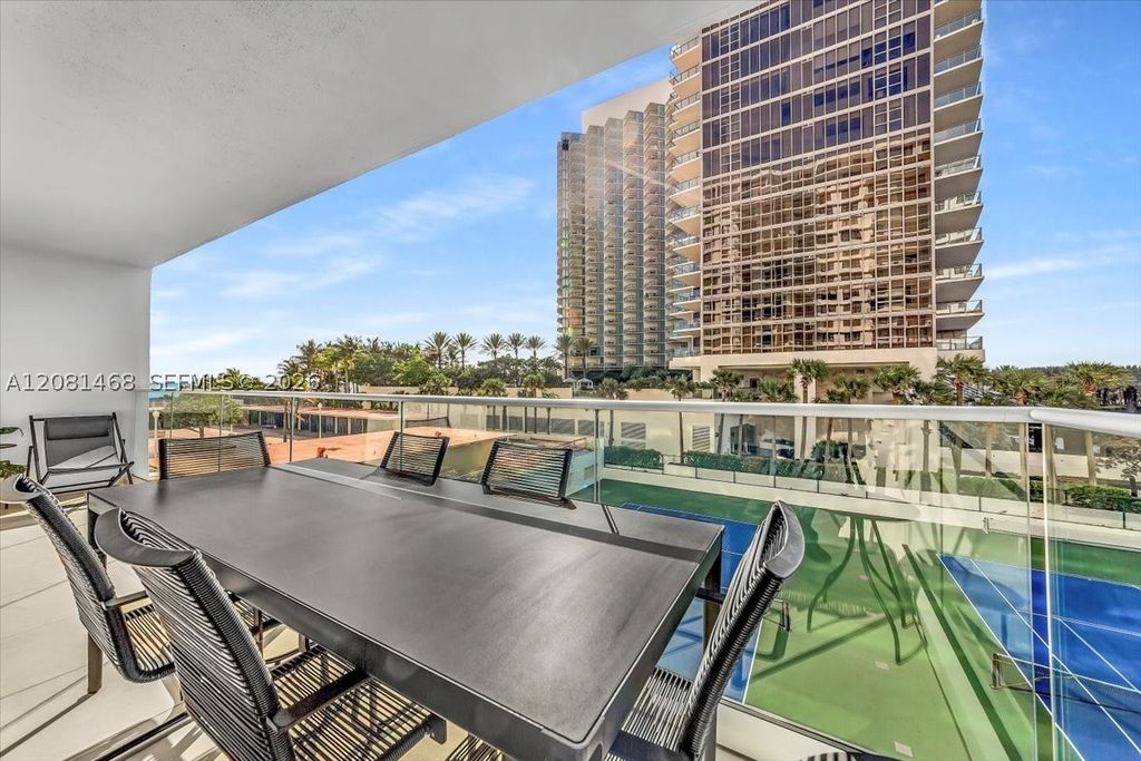 Image 27 of property listing at 9801 Collins Ave 5U, Bal Harbour, FL 33154