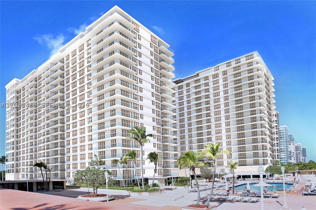 Image 46 of property listing at 9801 Collins Ave 5U, Bal Harbour, FL 33154