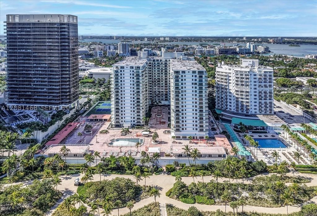 Image 50 of property listing at 9801 Collins Ave 5U, Bal Harbour, FL 33154