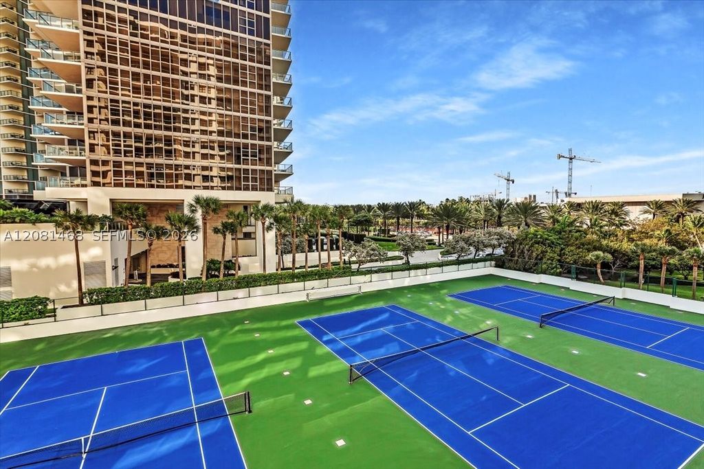 Image 64 of property listing at 9801 Collins Ave 5U, Bal Harbour, FL 33154