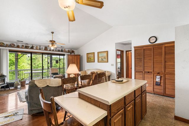 569 Sunnyside Shores, Hiawassee, GA 30546