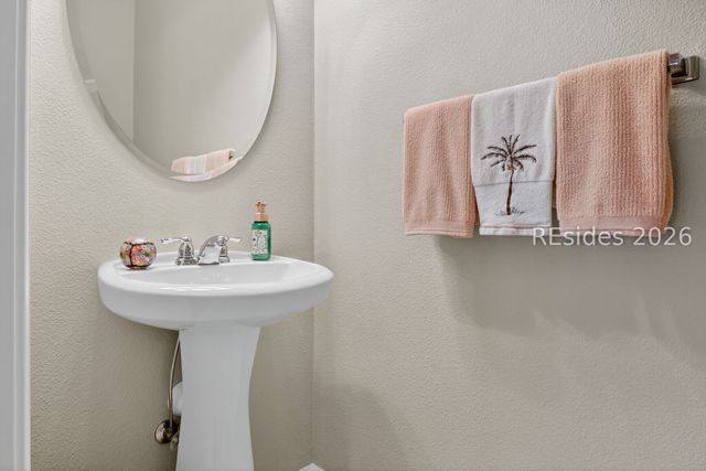 25 Wandering Daisy Dr, Bluffton, SC 29909