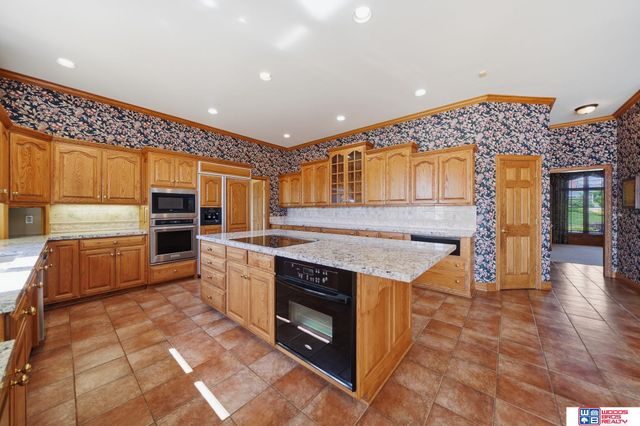 4200 S 59th Street Court, Lincoln, NE 68506