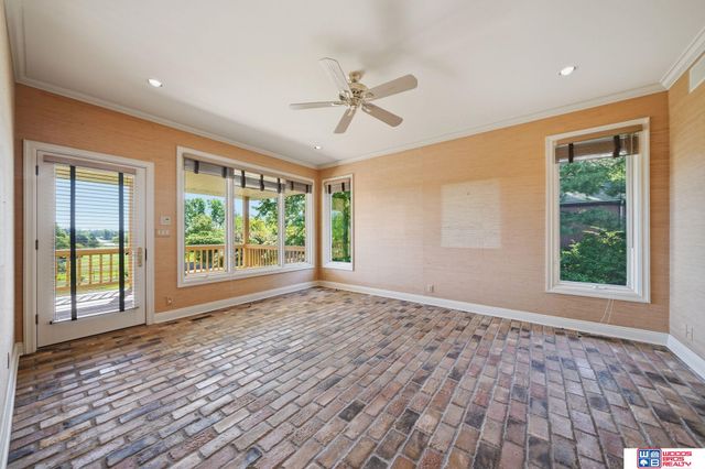 4200 S 59th Street Court, Lincoln, NE 68506