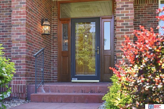 4200 S 59th Street Court, Lincoln, NE 68506