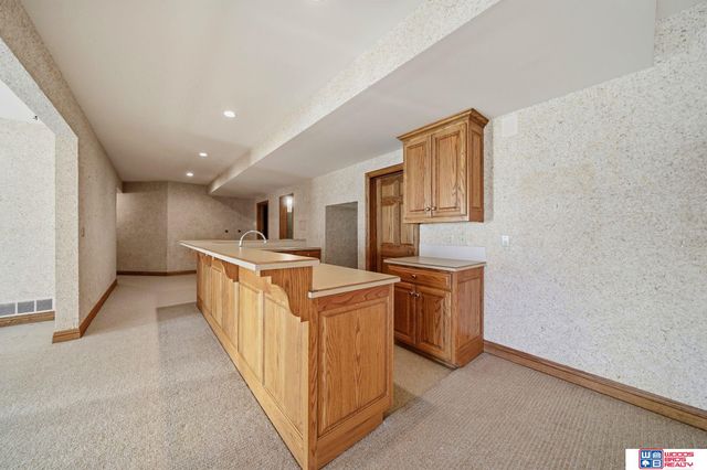 4200 S 59th Street Court, Lincoln, NE 68506