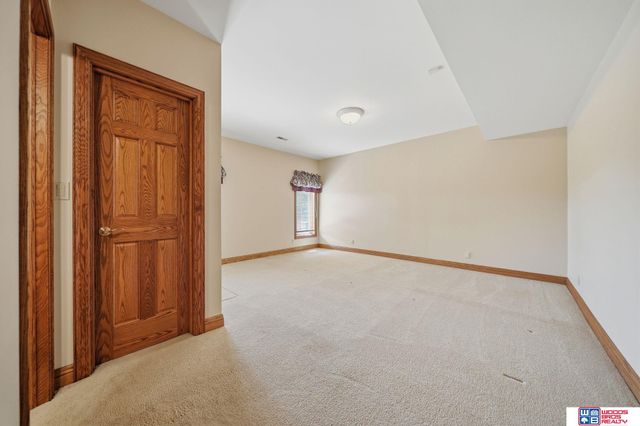 4200 S 59th Street Court, Lincoln, NE 68506