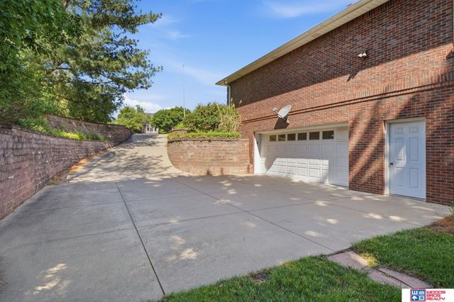 4200 S 59th Street Court, Lincoln, NE 68506
