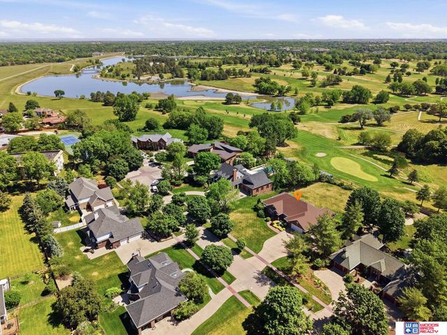 4200 S 59th Street Court, Lincoln, NE 68506