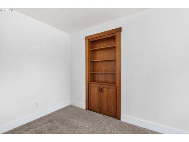 2565 S 22ND Cir, Ridgefield, WA 98642