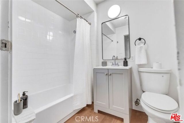 2625 San Marino Street, Los Angeles, CA 90006