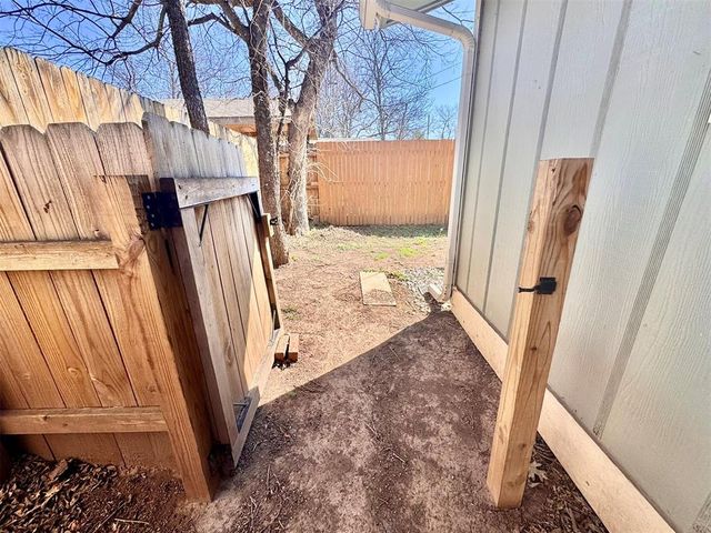 527 N Lahoma Avenue, Norman, OK 73069