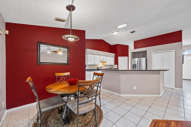 1527 Glencove Avenue NW, Palm Bay, FL 32907