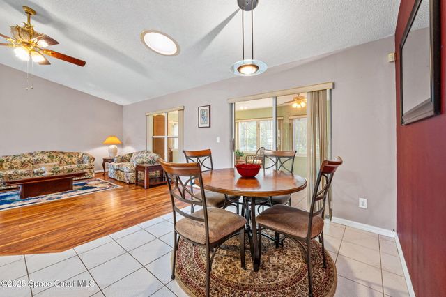 1527 Glencove Avenue NW, Palm Bay, FL 32907