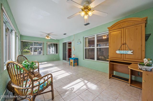 1527 Glencove Avenue NW, Palm Bay, FL 32907