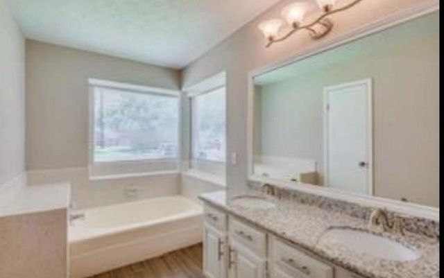 15827 Roxton Ridge Drive, Houston, TX 77598