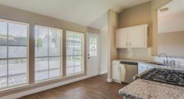 15827 Roxton Ridge Drive, Houston, TX 77598