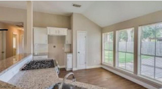 15827 Roxton Ridge Drive, Houston, TX 77598