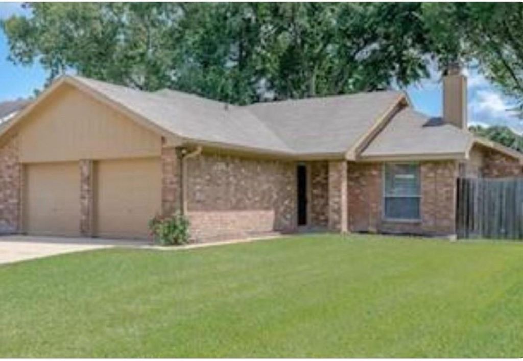 15827 Roxton Ridge Drive, Houston, TX 77598