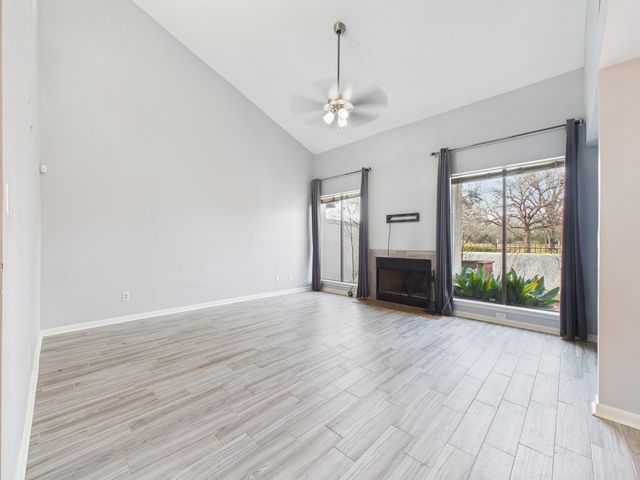 7655 S Braeswood Boulevard 45, Houston, TX 77071