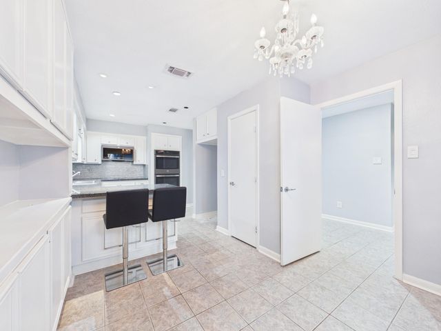 7655 S Braeswood Boulevard 45, Houston, TX 77071