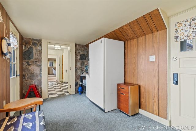1418 Waukazoo Drive, Holland, MI 49424