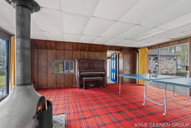 1418 Waukazoo Drive, Holland, MI 49424