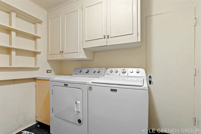 1418 Waukazoo Drive, Holland, MI 49424