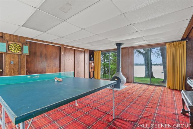 1418 Waukazoo Drive, Holland, MI 49424