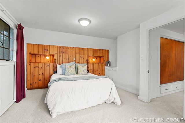 1418 Waukazoo Drive, Holland, MI 49424