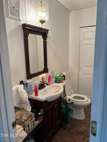 13431 Stone Drive, Bristol, VA 24202