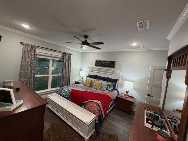 11649 E US Hwy 79, Henderson, TX 75652