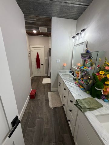 11649 E US Hwy 79, Henderson, TX 75652