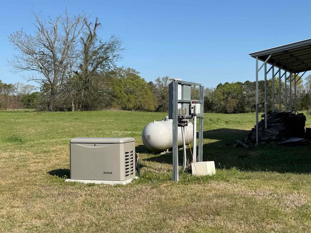 11649 E US Hwy 79, Henderson, TX 75652