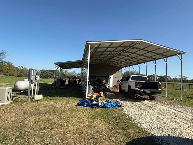 11649 E US Hwy 79, Henderson, TX 75652