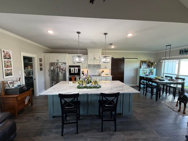 11649 E US Hwy 79, Henderson, TX 75652