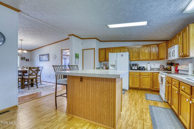 1746 Goshen Valley Road, Church Hill, TN 37642