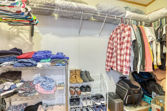 1746 Goshen Valley Road, Church Hill, TN 37642